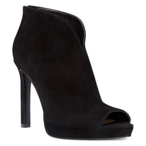 Nine West Tarian Peep Toe Booties - Size 6.5